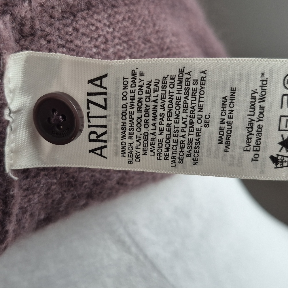 Aritzia Wilfred Camila Sweater Relaxed V Neck Cardigan In Mauve Size Small - Picture 5 of 6